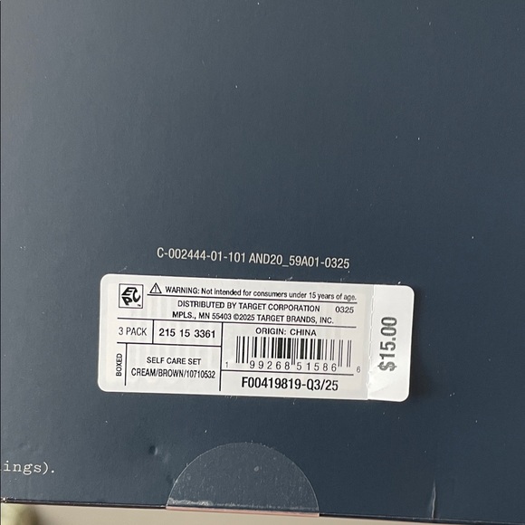 A New Day 3 Piece Set: Claw Clip, Scrunchie & Headband in Cream/White - Picture 6 of 6